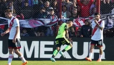 River perdió ante Barracas