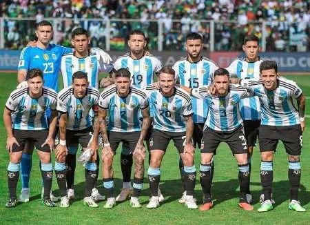 Sin Messi, Argentina goleó a Bolivia en la altura de La Paz