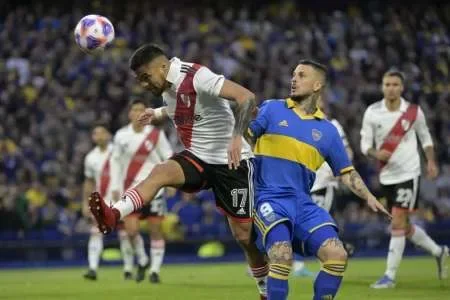 Superclásico: A qué hora juegan Boca vs River