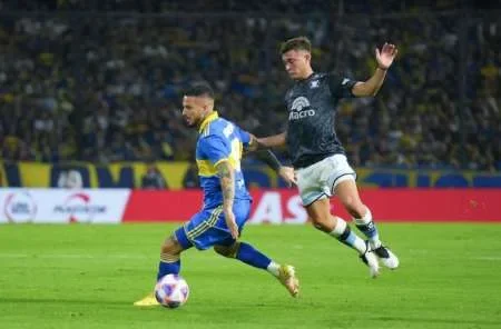 A qué hora juega Boca