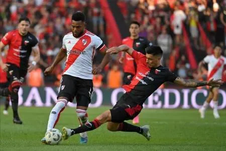 River empató con Colón y no pudo subirse a la cima de la Copa Liga Profesional