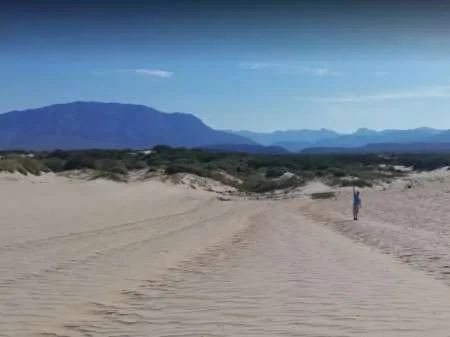 Deshidratado y perdido: encuentran a un turista francés en los médanos de Cafayate