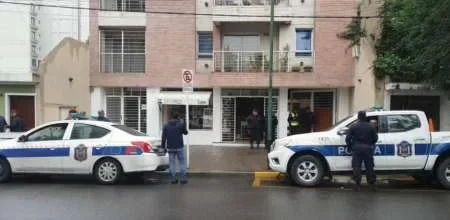 Horror en Salta: mujer se arrojó al vacío desde el octavo piso de un edificio céntrico