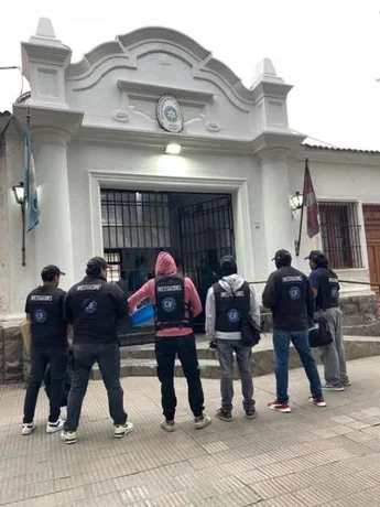 Impactante operativo policial en Salta: 37 allanamientos y personas detenidas