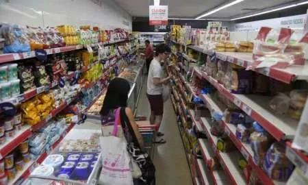 Se desaceleró la inflación de enero, pero sigue por arriba del 20%