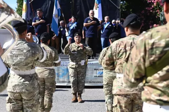 No hay plata: Javier Milei canceló el desfile de los veteranos de Malvinas