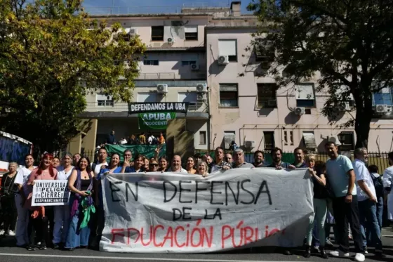 Tras el escándalo con la UBA, docentes universitarios de todo el país convocan a un paro y nueva movilización