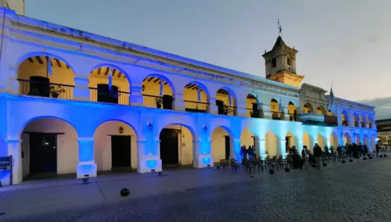 Por el día de la bandera, hoy se iluminará el Cabildo Histórico de la ciudad