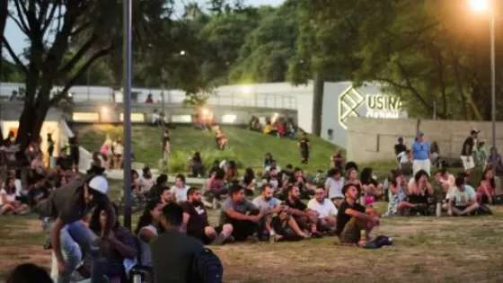 ¿La cábala? nuevamente transmitirán el partido de la Selección en la Usina Cultural