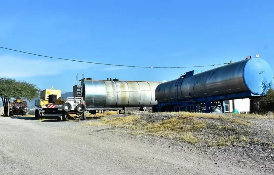 Inició el traslado de la planta asfáltica para comenzar con la repavimentación de la Ruta Provincial 5