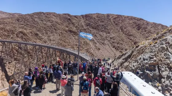 Más de 5.200 turistas visitaron el Tren a las Nubes en las dos primeras semanas de julio