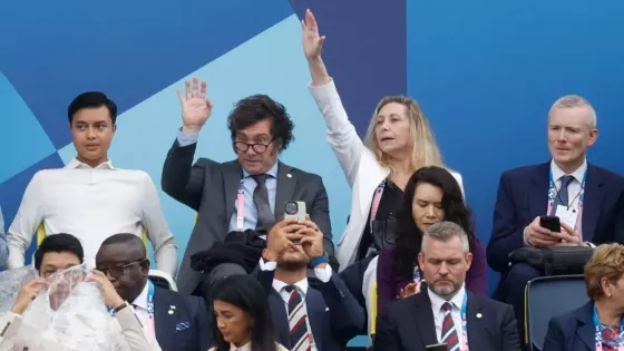 Tras reunirse con Macron, Javier Milei asistió a la inauguración de los Juegos Olímpicos en París