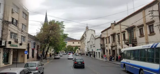 Mejora favorablemente la salud del obrero que se cayó desde un segundo piso en pleno centro de la ciudad