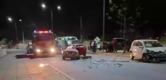 Impactante choque en San Lorenzo: dos personas en el hospital luchan por su vida