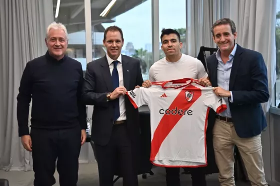 River oficializó la llegada de Marcos Acuña