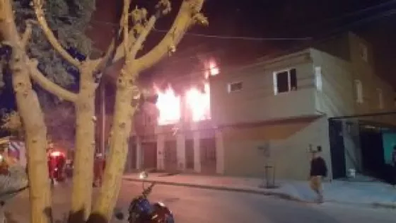 Se incendió una vivienda de zona oeste