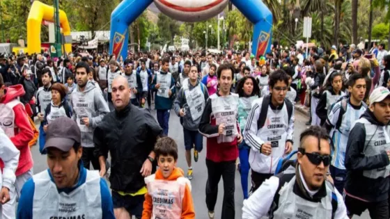 Los participantes de la Maratón de Hirpace podrán viajar sin cargo en los colectivos de Saeta