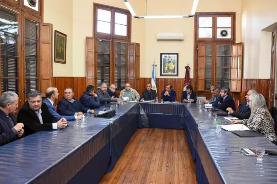 Desde Vialidad anunciaron la reactivación del puente y costanera de Vaqueros