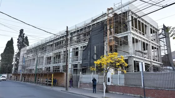 Avanza la obra de ampliación y refuncionalización del hospital San Bernardo