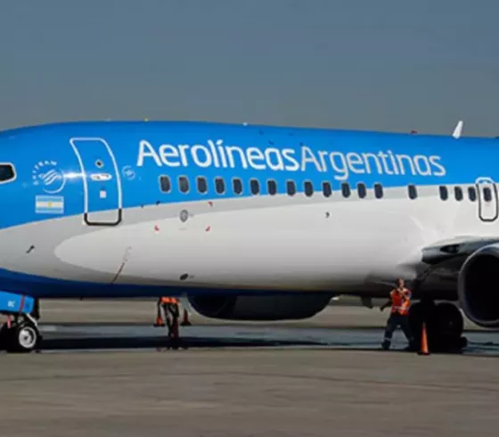 Pilotos de Aerolíneas Argentinas paran este viernes y afectan a casi todo el país