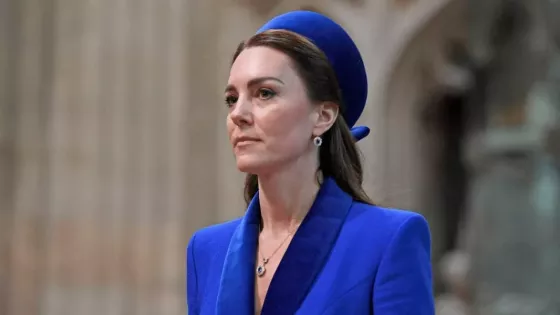 La princesa de Gales Kate Middleton anunció que completó su tratamiento de quimioterapia