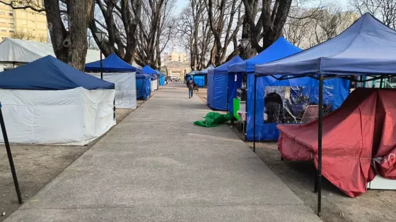 Comenzó la Feria del Milagro en el parque San Martín