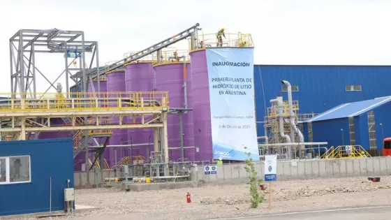 Se inauguró en Salta la primera planta comercial de producción de hidróxido de litio del país