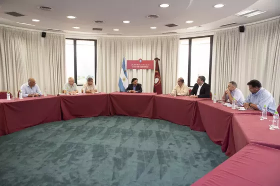 Gustavo Sáenz encabezó la reunión de la Unidad Ejecutora del Plan Integral de Manejo del Dengue